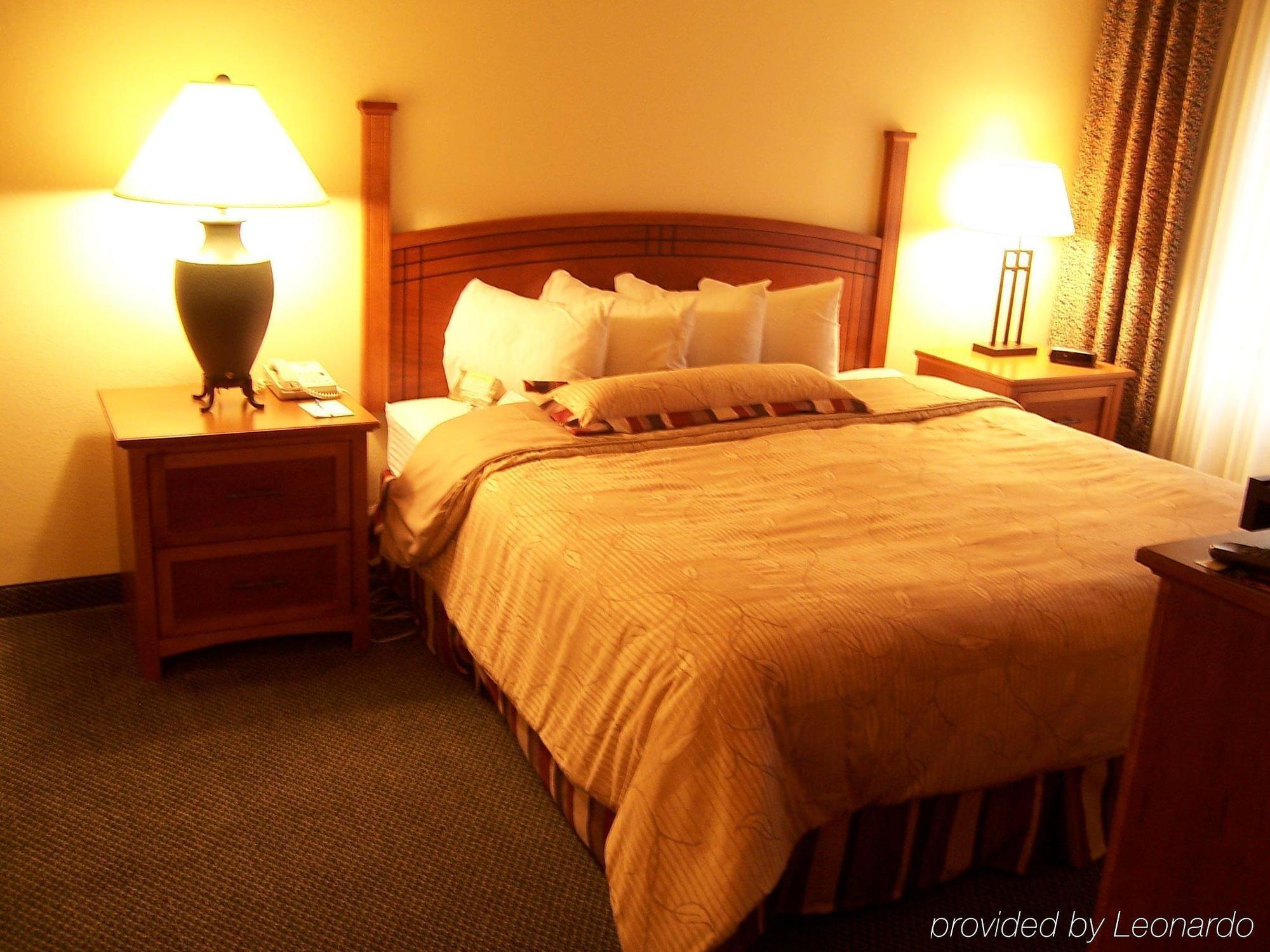 Staybridge Suites Hotel Springfield South, An Ihg Hotel Δωμάτιο φωτογραφία